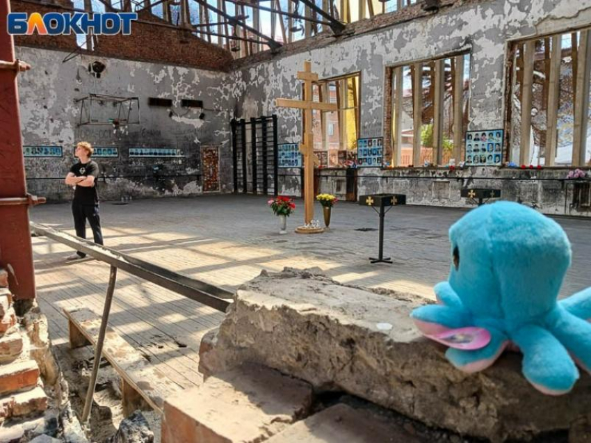  Гибли целыми семьями: волжанка побывала в Беслане спустя 21 год после теракта