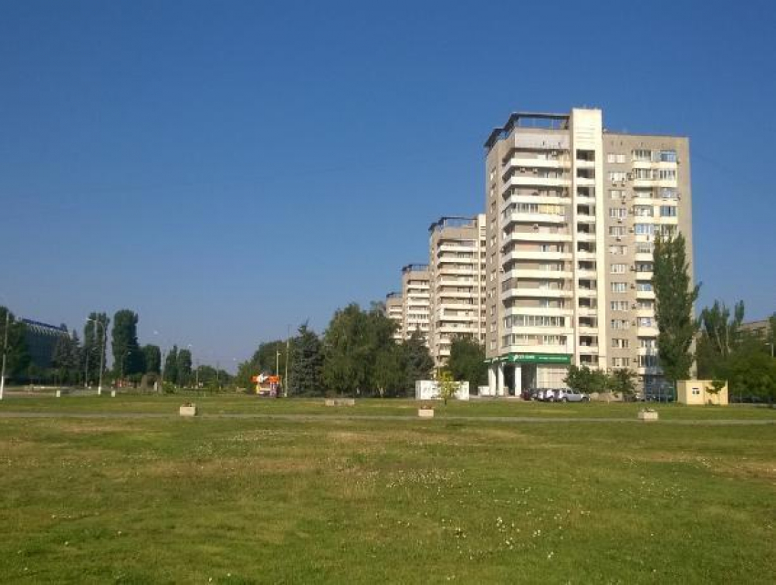 Знойный понедельник спрогнозировали в Волжском 