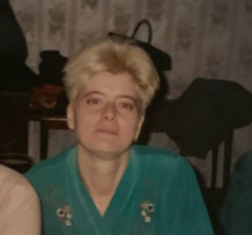 Пропала после вызова «скорой»: почти неделю разыскивают 49-летнюю женщину в Волжском