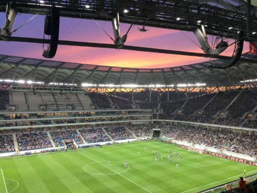 Волжан поразило карамельное небо над стадионом «Волгоград Арена"