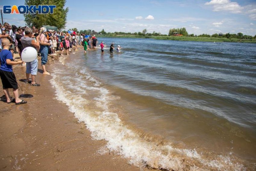 Безопасное лето на воде: где можно купаться в Волжском и области