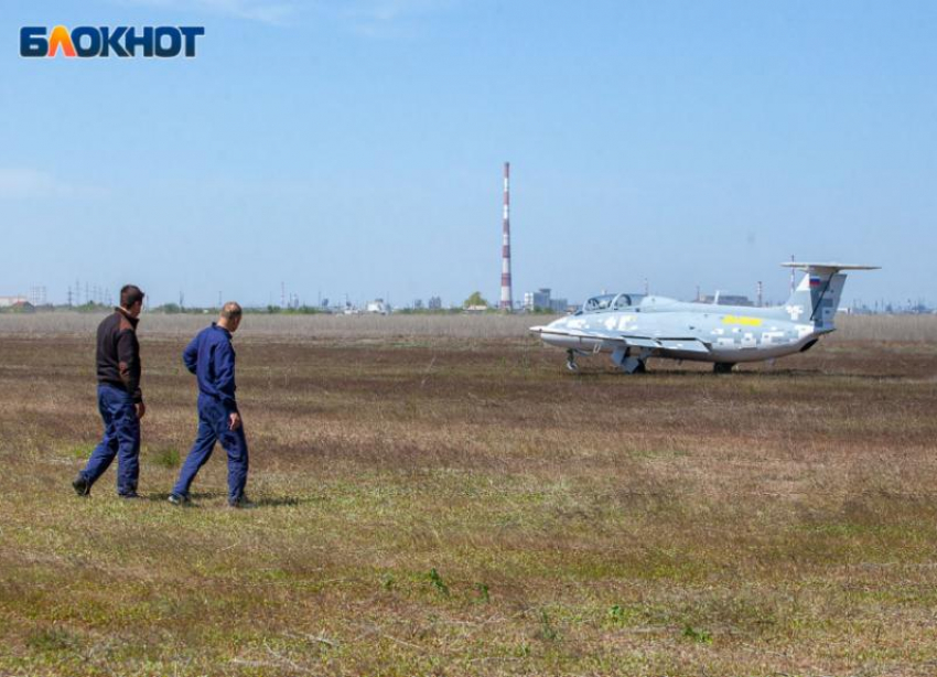 Ночью будут летать самолеты: командирские полёты начались в Волгоградской области