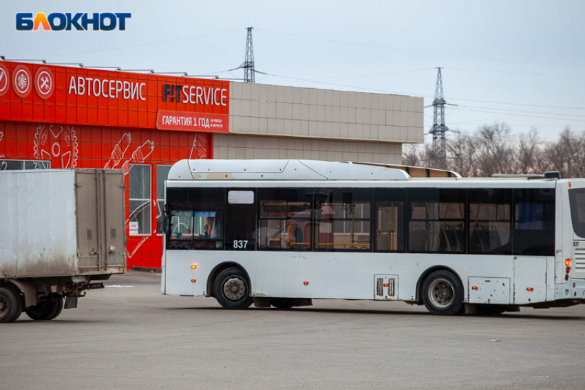 Очередное изменение ввели в расписание пригородных автобусов в Волжском