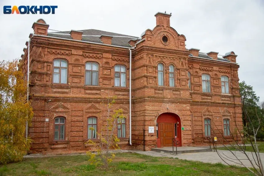 Историческое здание «Старой школы» в Волжском получило шанс на новую жизн