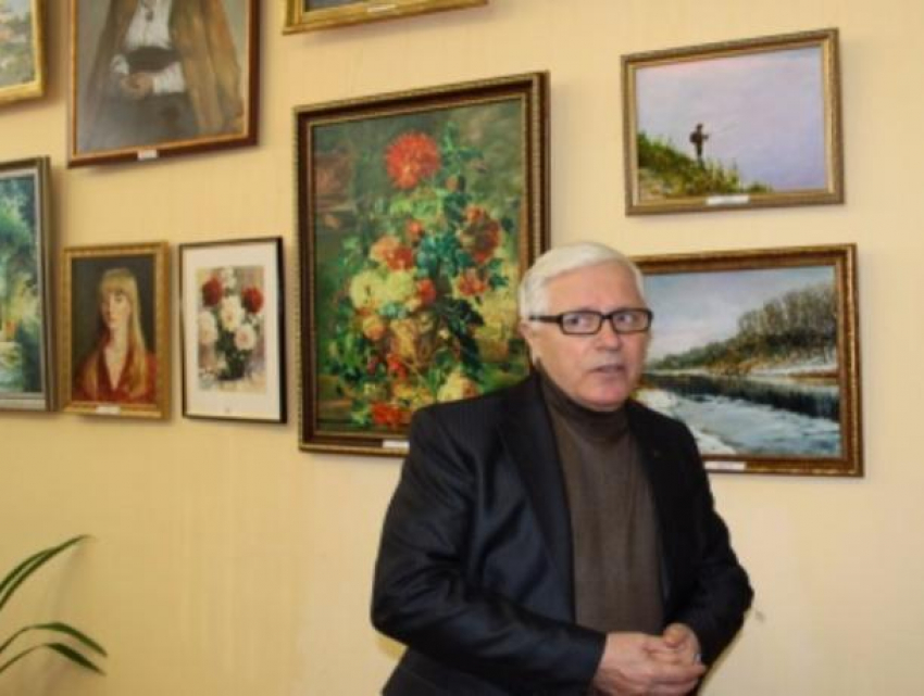 Депутат-художник Владимир Родионов презентовал 58 картин в Волжском