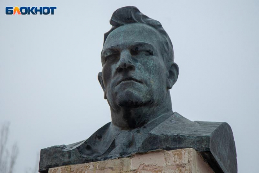 Человек, подаривший городу будущее: в Волжском почтят память Федора Логинова