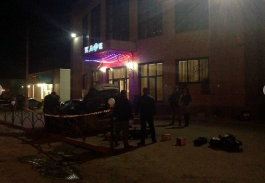 Волжский городской суд рассмотрит дело о взрыве гранаты у кафе «Каспий»