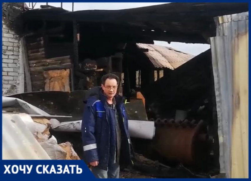 Огонь уничтожил пристройку и имущество: семья из Ленинского района осталась без крова