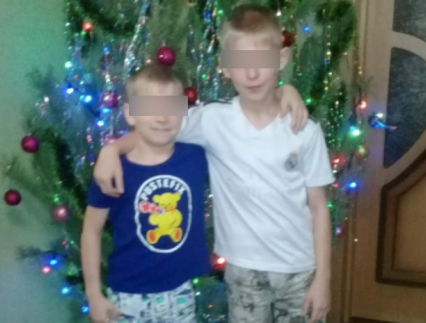 Пропавшие мальчики ночевали в стоге сена