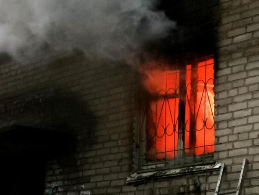 Проводка спалила квартиру под Волжским