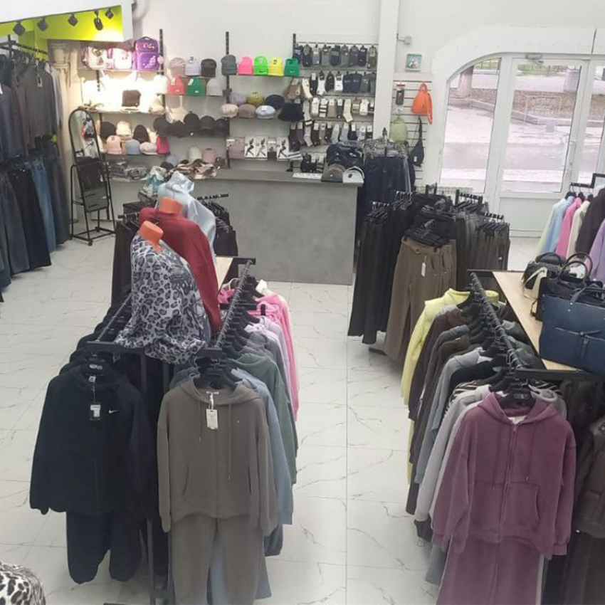 Встречайте зиму стильно: новое поступление в магазине «Центр»!