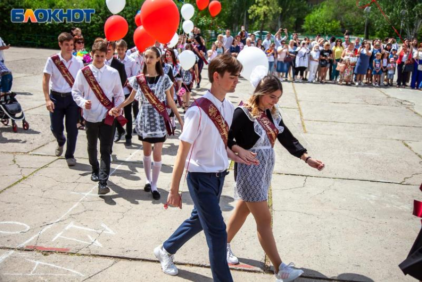 Пустят ли родителей на выпускные в детсадах и школах рассказали в Волжском 