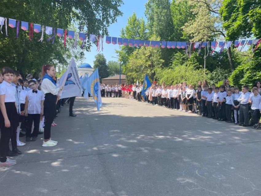 Волжских школьников посвятили в «Орлята России»