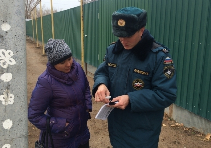 В Ленинском районе жители частных домов сами провоцируют пожароопасные ситуации