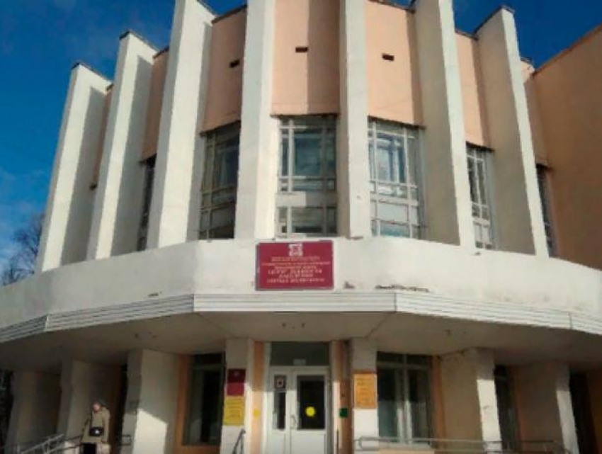 На капремонт здания Центра занятости в Волжском выделяют 2,5 млн