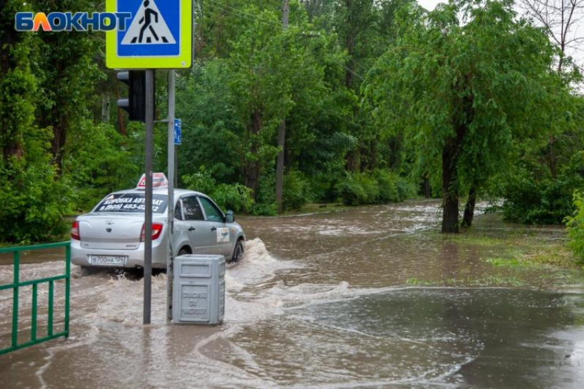 Гроза и дождь: прогноз погоды в Волжском