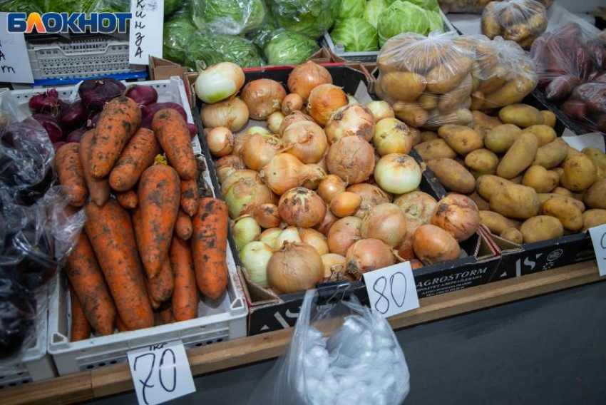 В Волжском подорожали курица, сахар и гречка, но овощи стали дешевле