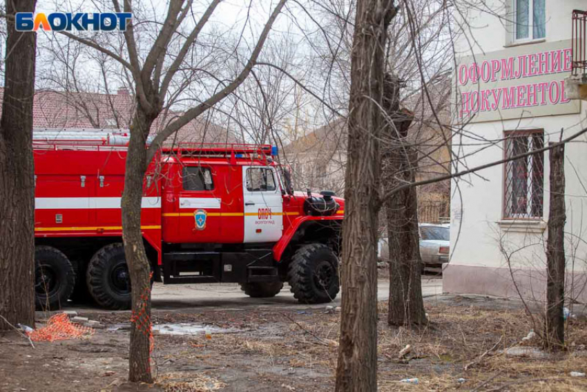 Подробности о возгорании в поселке под Волжским