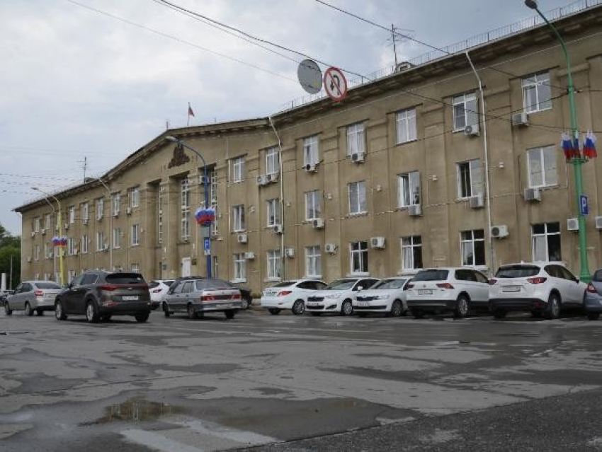 На содержание органов самоуправления Волжского выделят 358 млн рублей