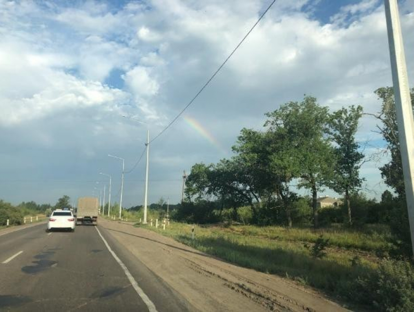 В Волжский пришла ветреная осень