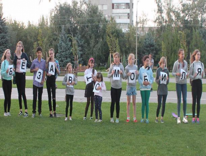 Юные волжане поддержали праздник «День без автомобиля"