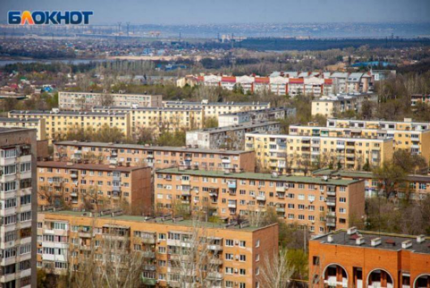 Угрозы сестре убитого ветерана СВО, волжские комики и отключение воды в Волжском: главные новости этой недели