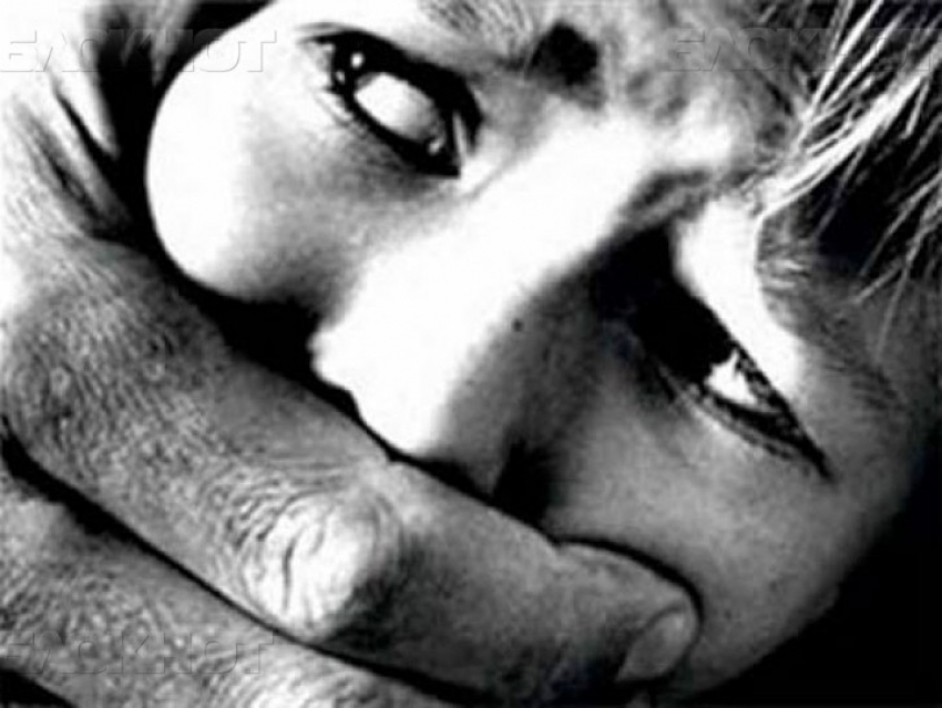 В Новоаннинске незваный гость пытался изнасиловать студентку на дне рождения