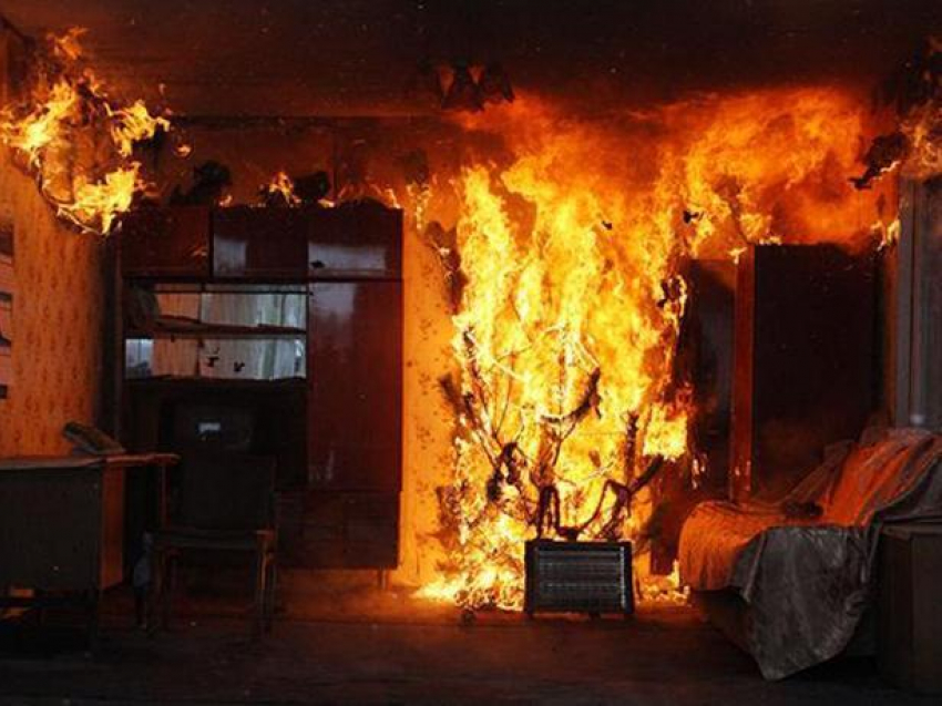 Пожар «разгулялся": квартиру, гараж и частные владения охватило огнем
