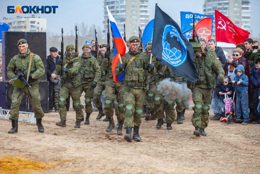 Волжанам начали поступать фейковые звонки из военкомата: как разобраться, где правда