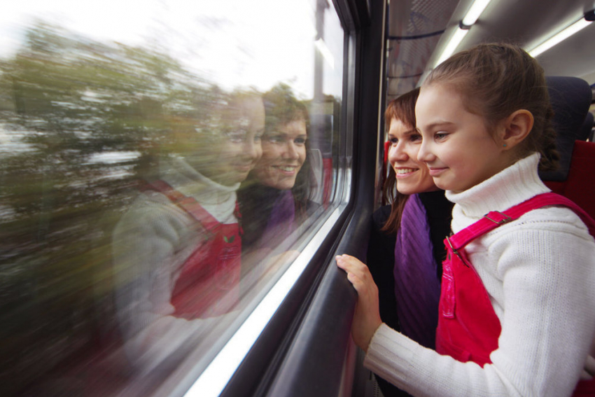 Волжские школьники летом смогут ездить на поездах со скидкой 50%