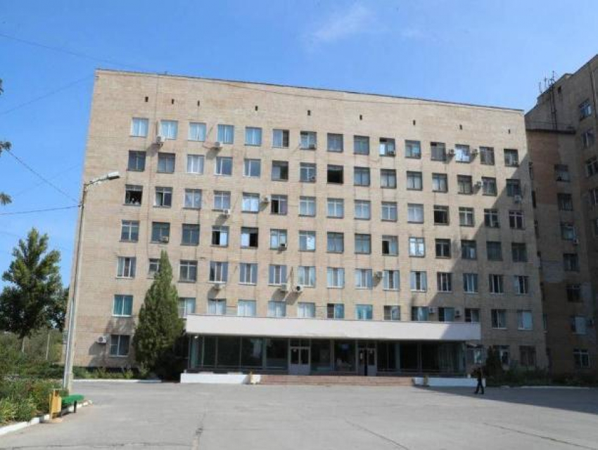 В поликлинике Фишера пациенты лечатся за свой счет