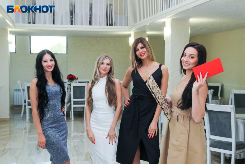 Объявлена «Мисс Блокнот Волжский-2021»: кто из тройки финалистов стал лучшей