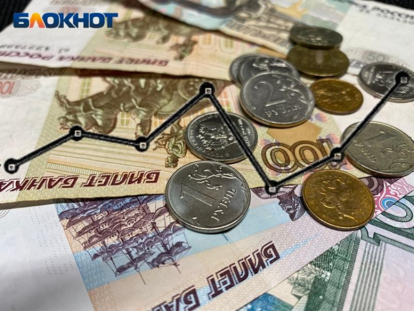 Как изменились цены на продукты и топливо за 2022 год в Волжском