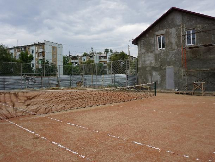 В Волжском откроют первый всесезонный теннисный центр