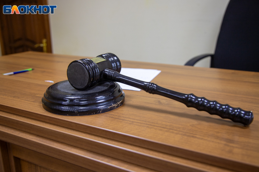 Экс-чиновница стройкомитета Волгоградской области получила 7 лет колонии за взятки