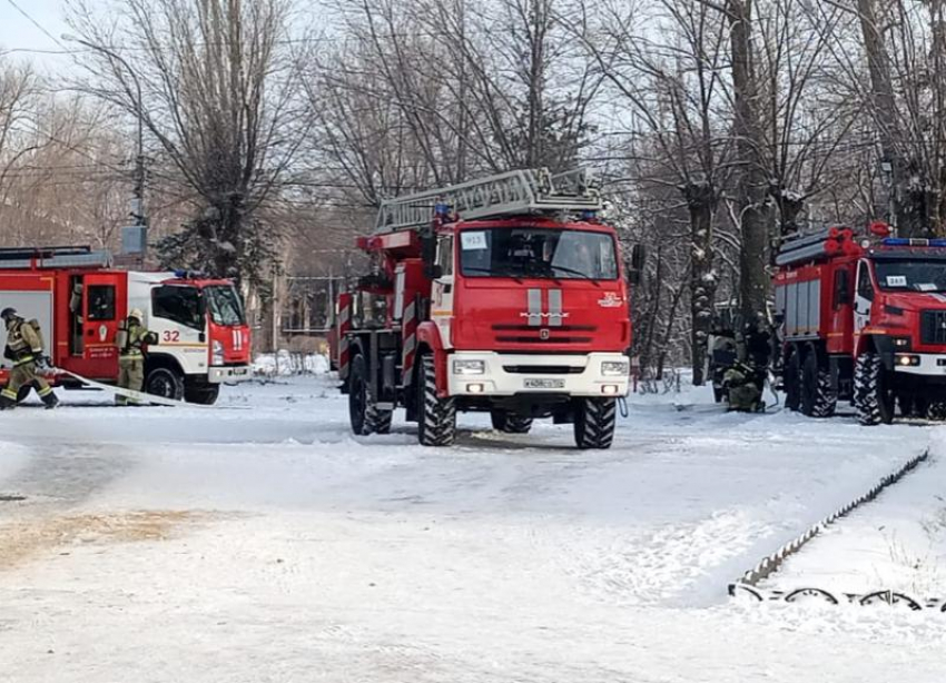 В Волжском эвакуировали ДК «ВГС»: фото