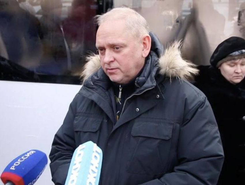 Игорь Воронин пообещал обеспечить временным жильем пострадавших от взрыва волжан