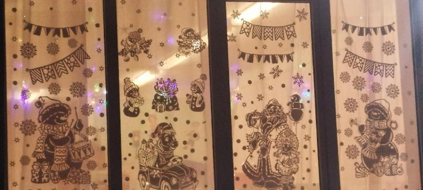 Волжский зажигает огни: город превращается в новогоднюю сказку