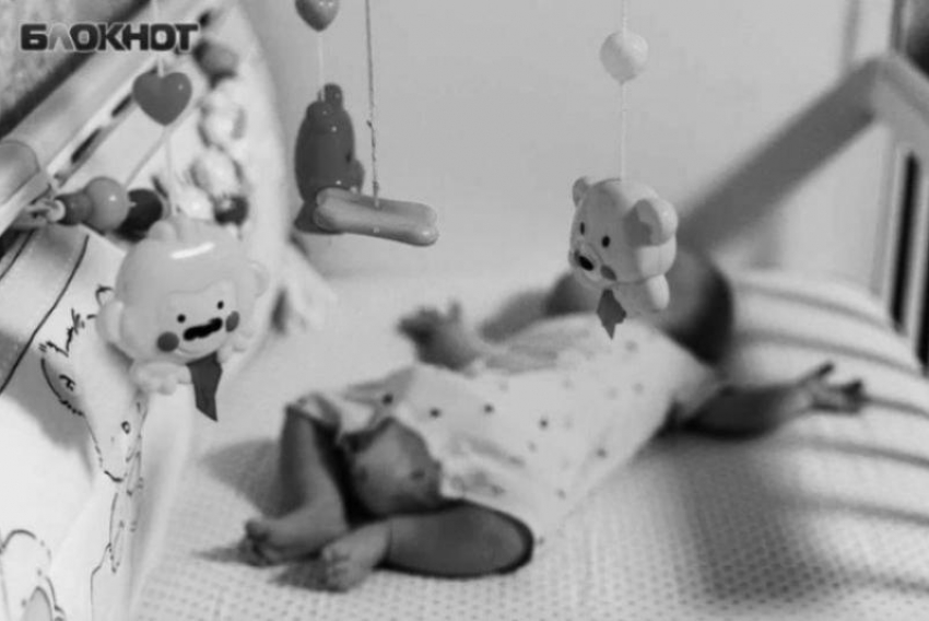 Жительница Волгограда била четверых детей и оставляла их голодными взаперти