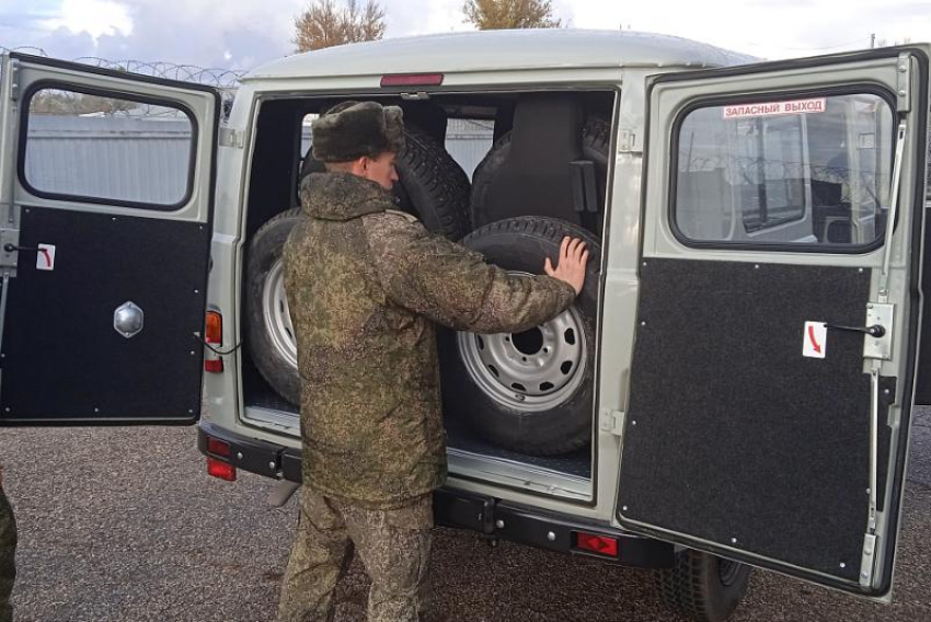 РЭБ, БПЛА и проходимые машины: Волгоградская область снабжает бойцов СВО новейшим оборудованием