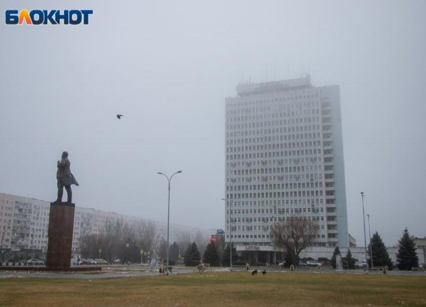 Облака и ветер предсказывают синоптики в воскресенье в Волжском: прогноз погоды