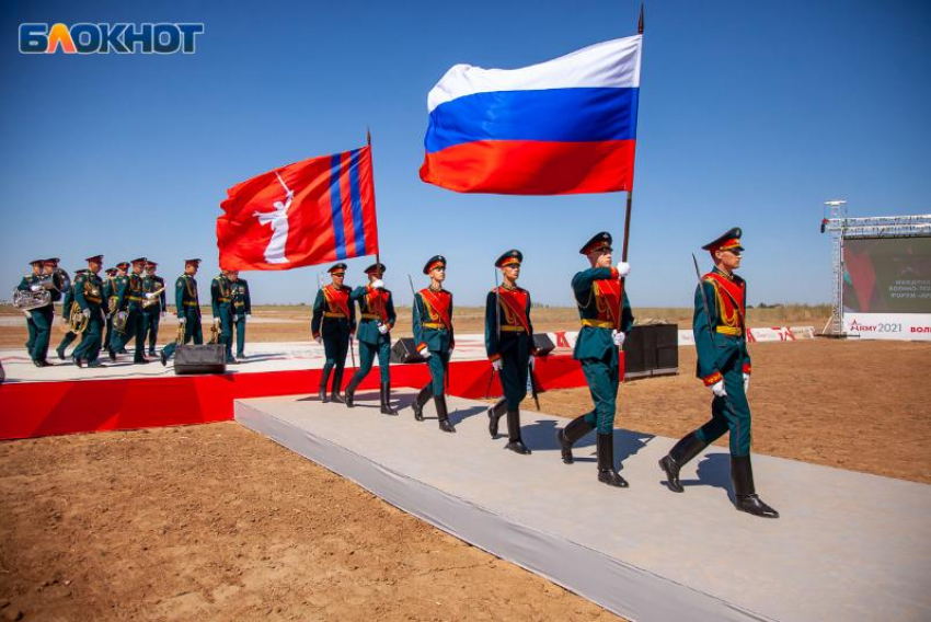 Программа мероприятий на 23 февраля в Волжском