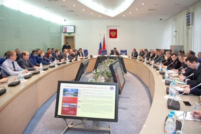 В Волгограде обсудили ход работ по подготовке к ЧМ-2018