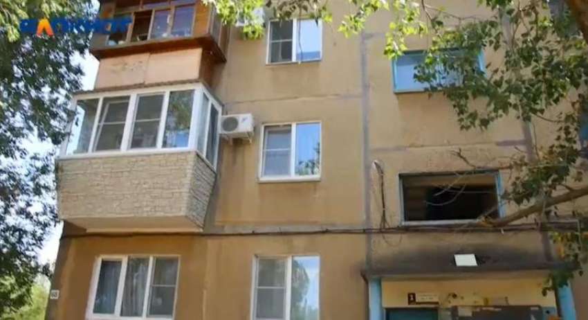 Волжские чиновники пообещали установить пандус после обращения инвалида