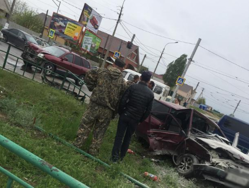 В ДТП пострадал годовалый ребенок в Волжском