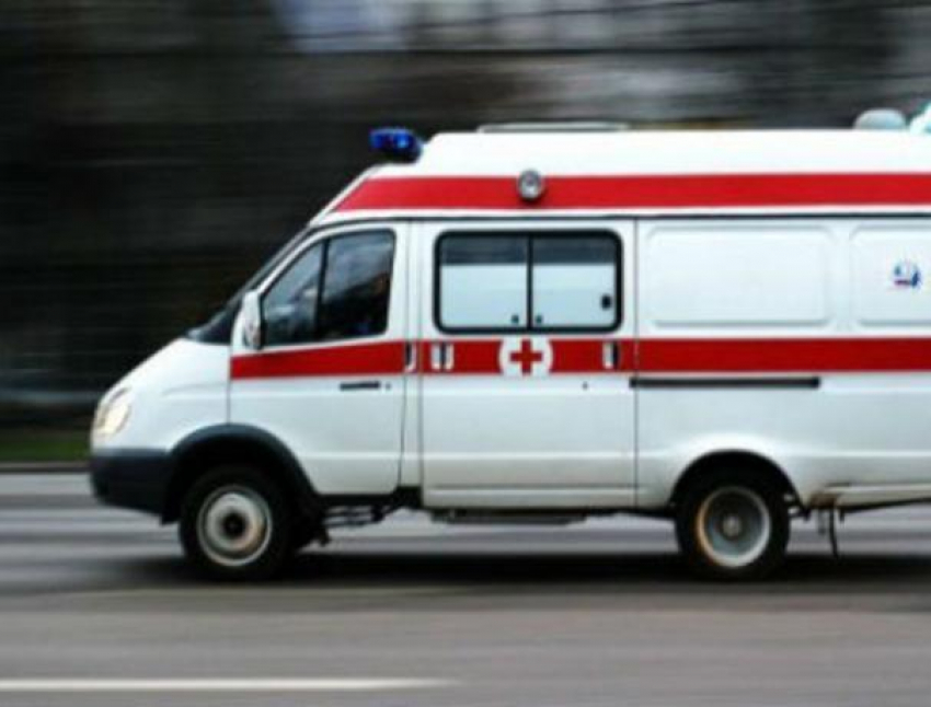 Мужчина разбился на смерть после падения из окна девятиэтажного дома в Волжском