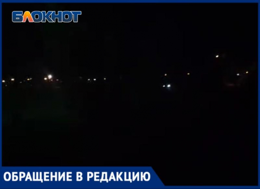 2 года жители Волжского добиваются новой лампочки в фонарь: тотальный игнор и плевки в лицо общественности