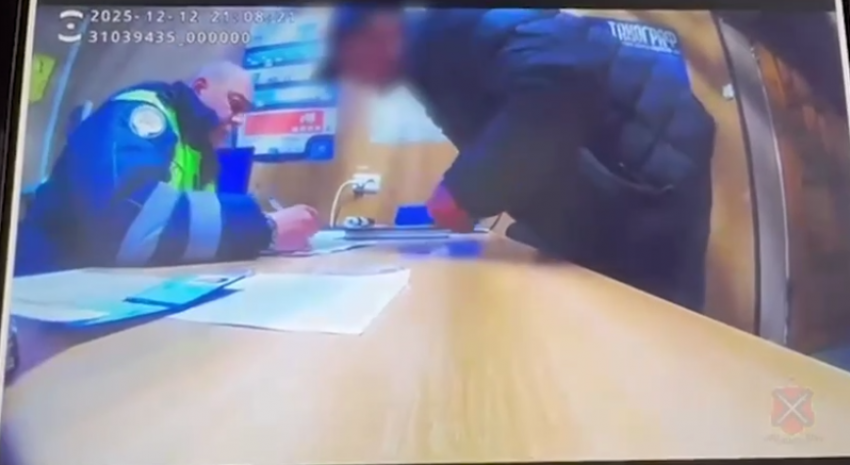 В Волжском отец 15-летнего водителя пытался откупиться от ДПС