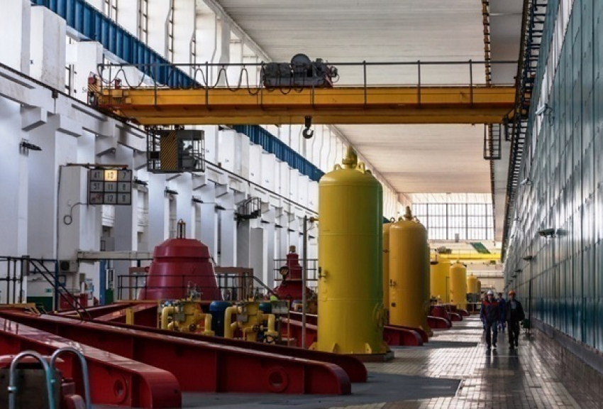 На Волжской ГЭС приступили к ремонту гидроагрегата №12