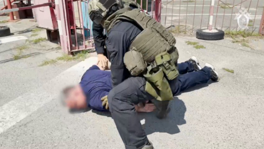 Уголовное дело о вымогательстве и нацизме возбуждено против волгоградского администратора тг-канала «Остров свободы»